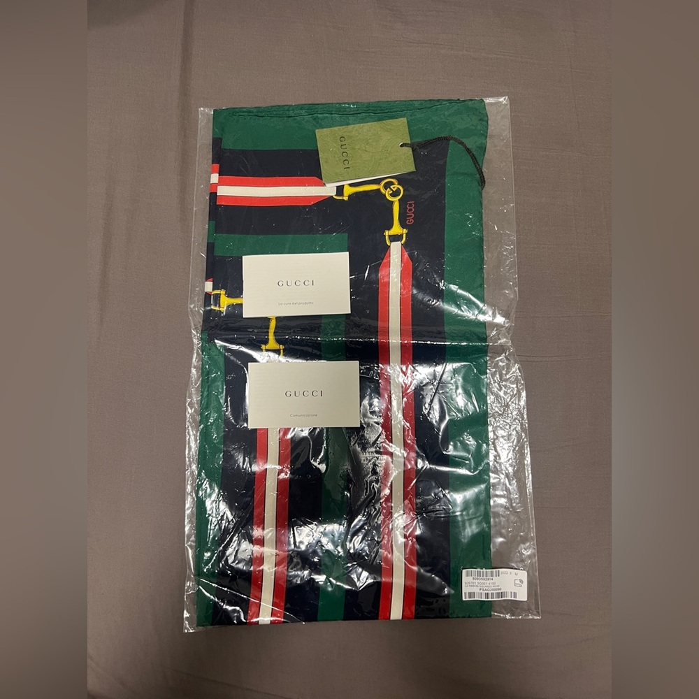 New Gucci Scarf Wraps Necktie Headband
Headscarf Horsebit